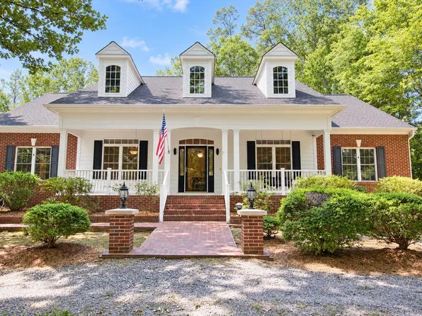 1102 Falling Strm, Sanford, NC 27332