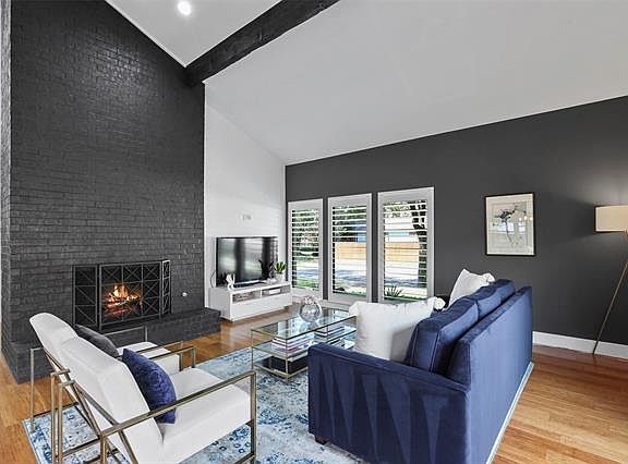 2nd image of 7342 Highland Glen Trl