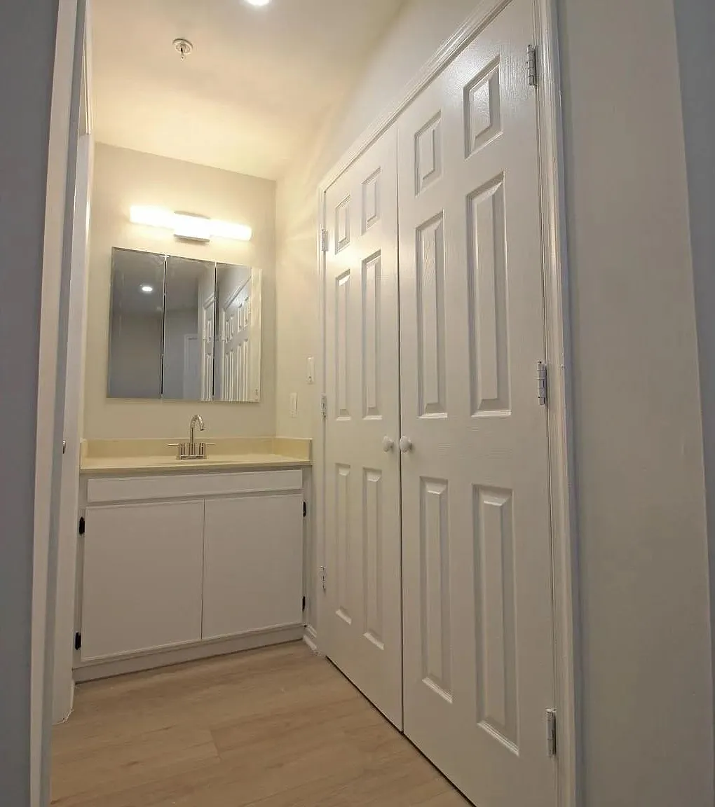 520 N Piedmont St — Photo 3