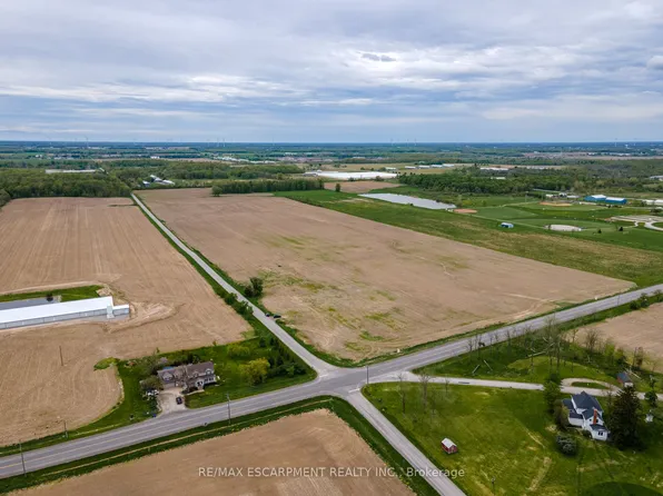 3564 Frost Rd, Lincoln, ON L3J 2A4