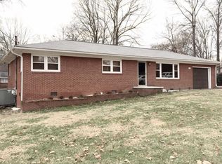 201 Elm View Dr, Clinton, TN 37716