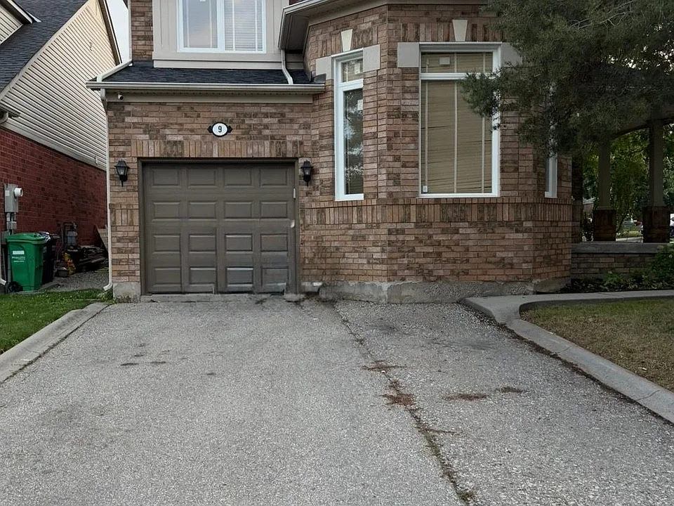 9 Unsworth St