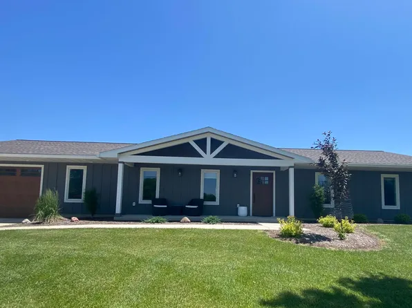 1594 Broad St, Keosauqua, IA 52565