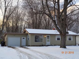 284 Apple St, Coloma, MI 49038