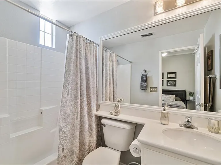 28134 Ashbrook Ln — Photo 13