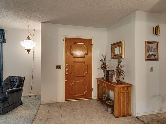 4th image of 509 West Ave