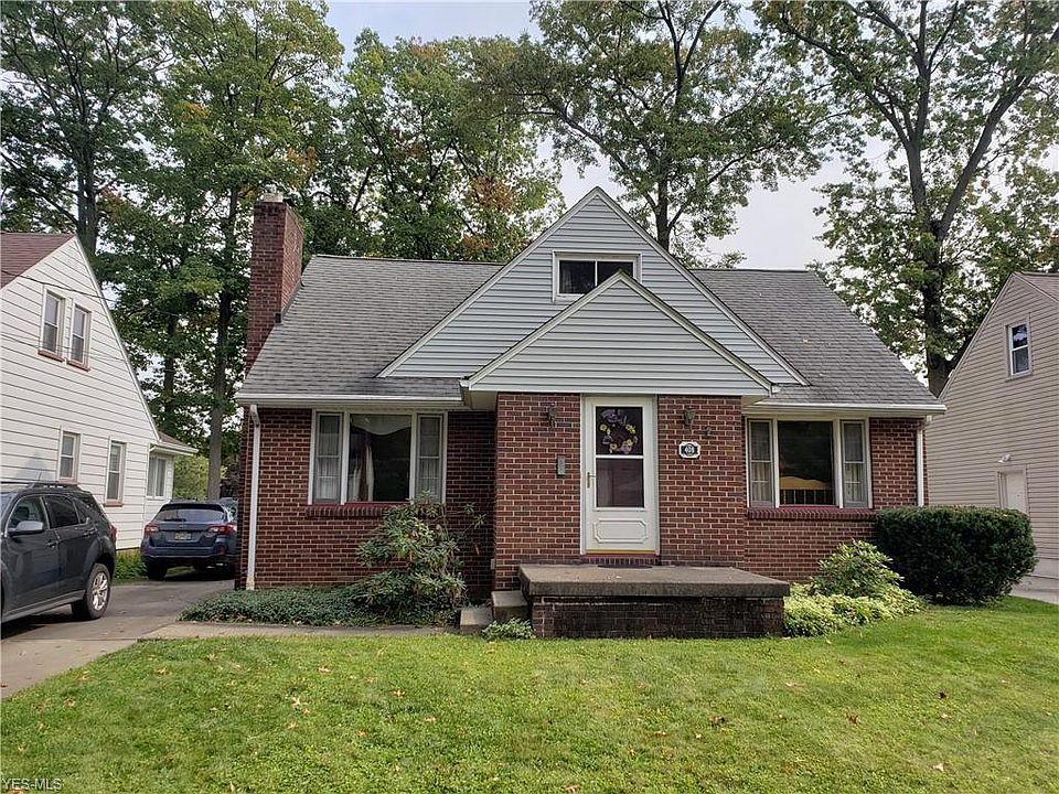 1st image of 408 Willard Ave NE