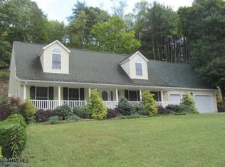 2568 Pinchot Rd, Saxton, PA 16678