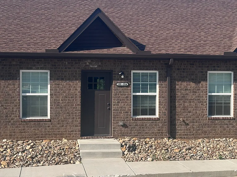 108 Warner Bridge Rd — Photo 1