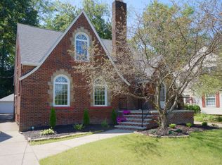 16613 Seneca Ave, Lakewood, OH 44107