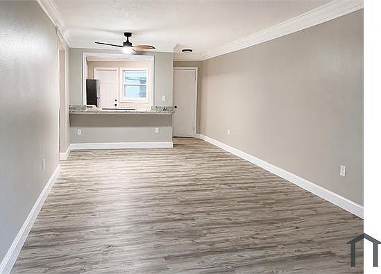 2nd image of 1723 NE 185th St #237