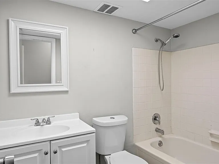 4584 Kirkland Blvd — Photo 10