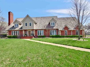 9015 E Boxthorn Ct, Wichita, KS 67226