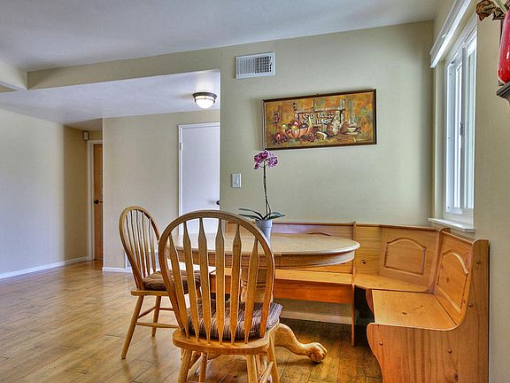 5th image of 4696 Eleanor Dr
