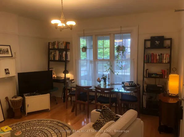 201 Crawford St #2, Toronto, ON M6J 2V5
