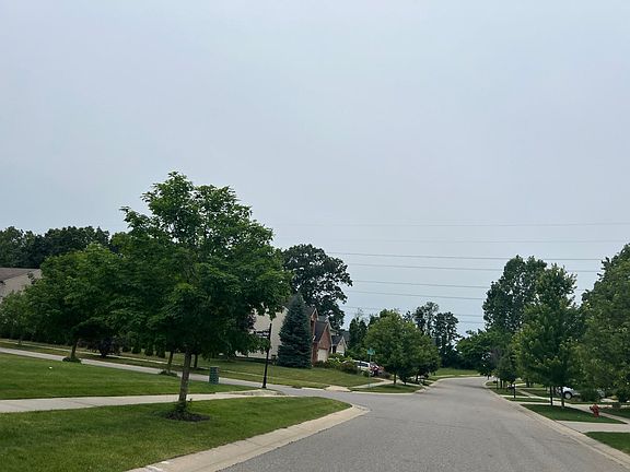 5th image of 2882 Trillium Hills Dr