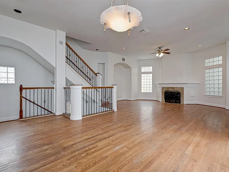 5410 Rose St — Photo 12