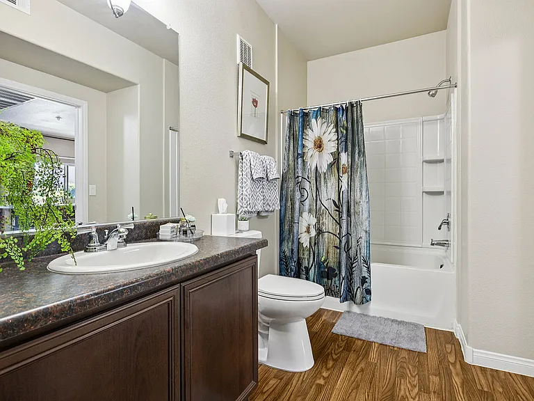 D2x2 Guest Bathroom