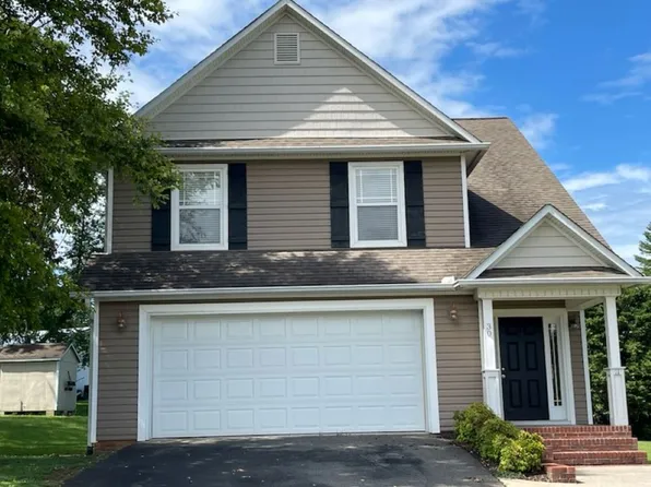 30 Mackay Ln, Cookeville, TN 38506