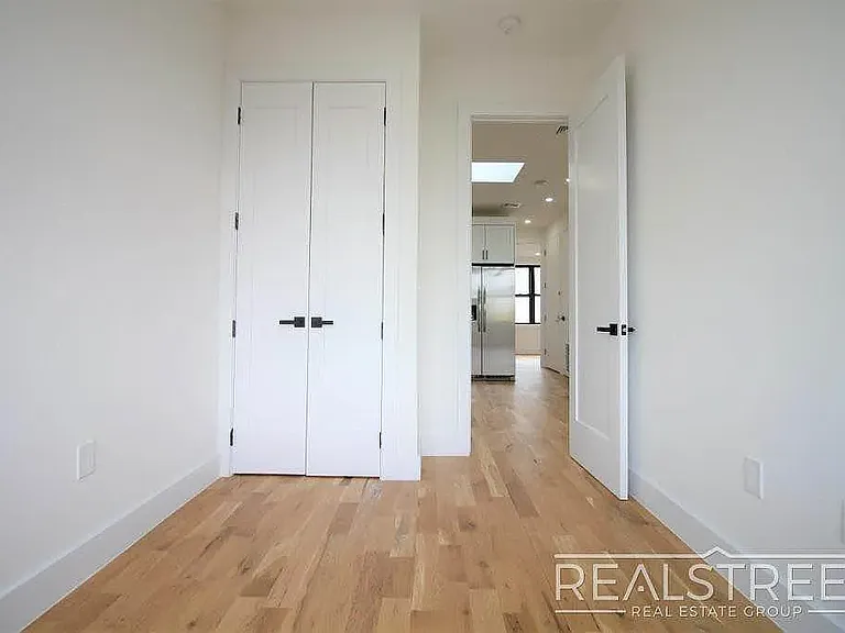 144A Sumpter St #3 — Photo 4
