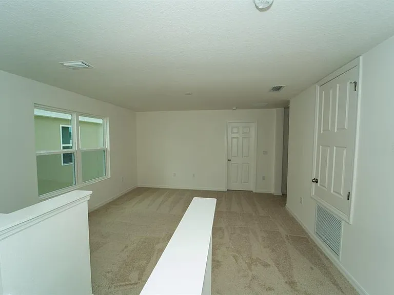 1673 Swan Swim Dr — Photo 8