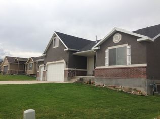 6902 W Otter Creek Dr, West Jordan, UT 84081