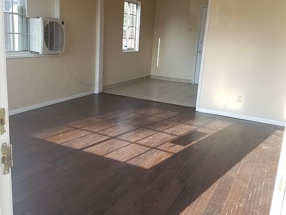 living room to kitchen