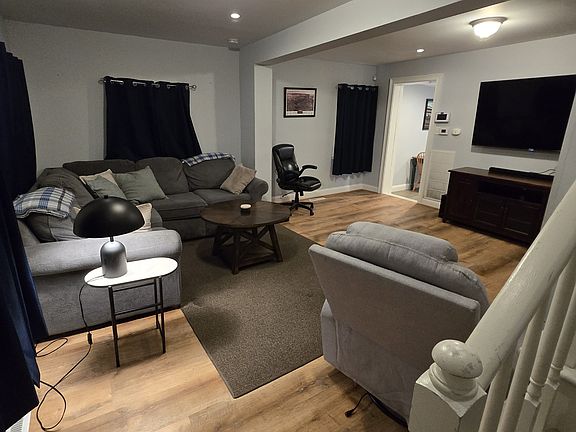 3rd image of 247 Maple Ave
