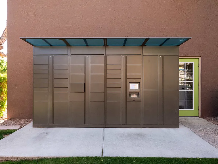 Arcadia Villa Apartments — Photo 25