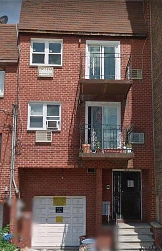1st image of 6411 Booth St