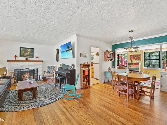3rd image of 349 TIDEWATER Circle E