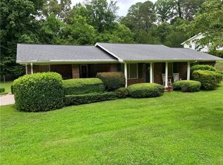 112 Riverbend Cir, Gainesville, GA 30501