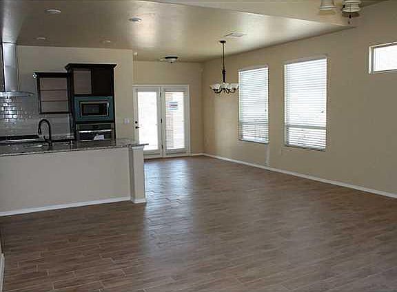 5th image of 868 Cedar Park Ave