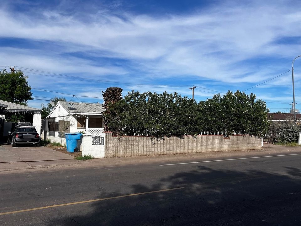 2nd image of 3820 W Encanto Blvd