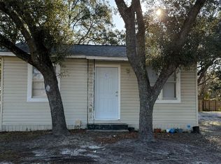 FWB - 8 3rd Street, Shalimar, FL 32579