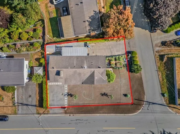 34313 George Ferguson Way, Abbotsford, BC V2S 2N6