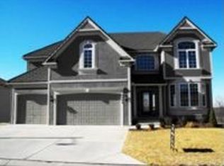 6200 NE Upper Wood Rd, Lees Summit, MO 64064