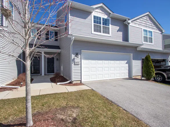 457 Briarwood Ln, Lowell, IN 46356