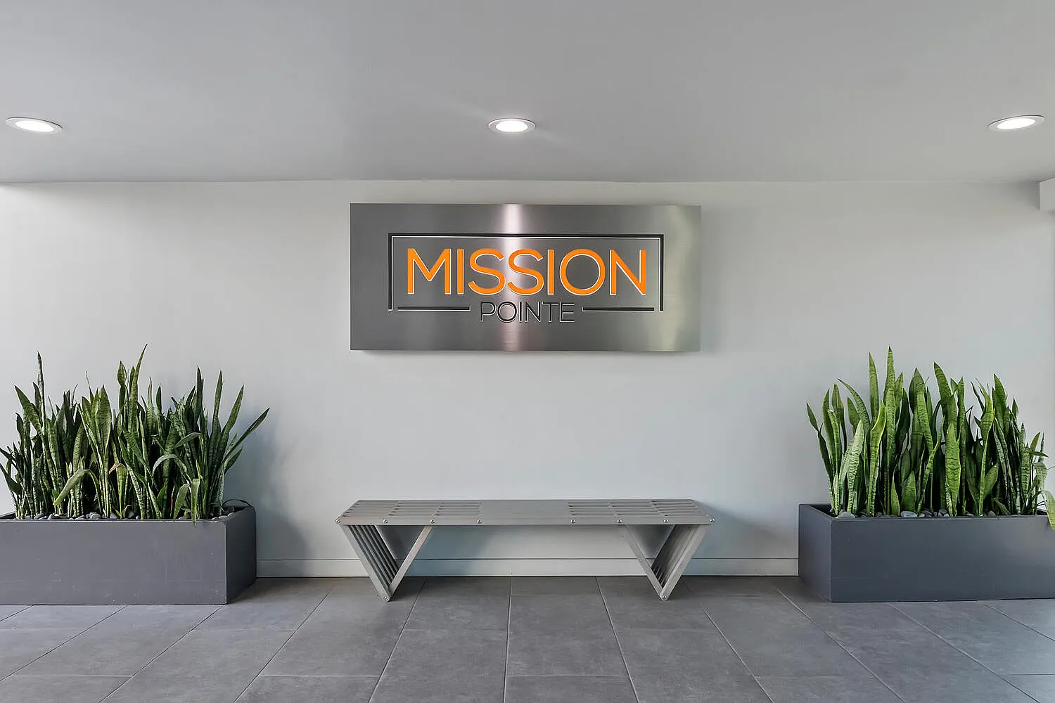 Mission Pointe Apartment Homes — Photo 4
