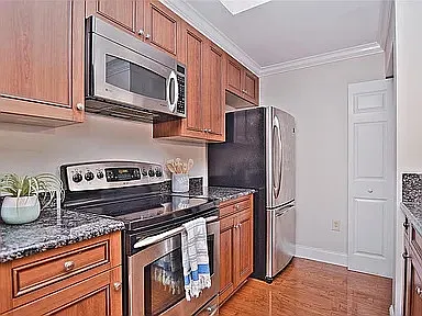 300 West 5th Street #237 - 1 — Photo 3