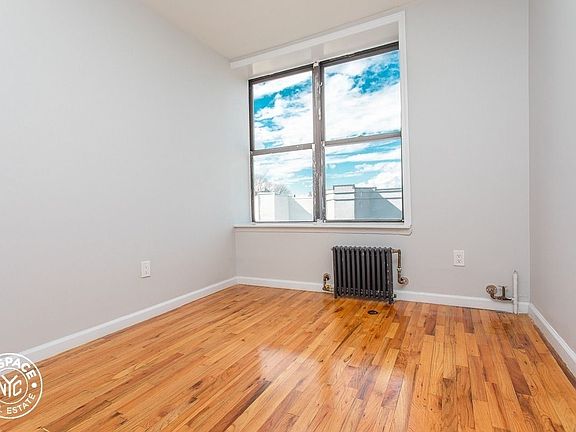 5th image of 1186 Putnam Ave APT 2B