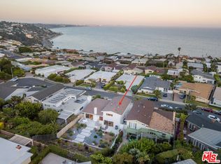 18425 Kingsport Dr, Malibu, CA 90265