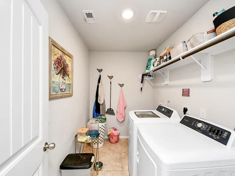 3030 Dripping Springs Ct — Photo 7