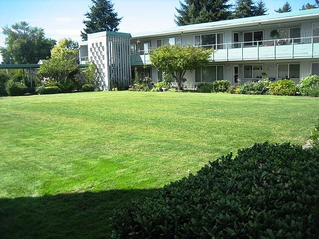 1st image of 6819 Pacific Ave #5