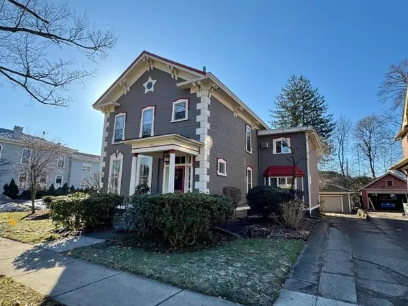 309 4th Ave #3, Warren, PA 16365