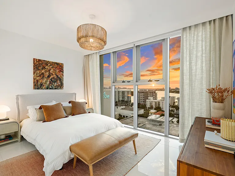 6899 Collins Ave #1810 — Photo 7