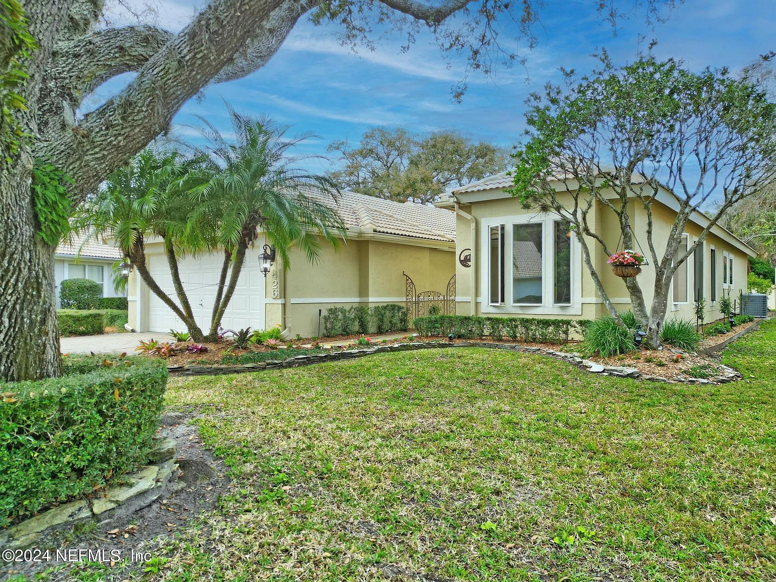 Virtual Open House Feature: Upgraded Golf Course Home - Family Home in Plantation Bay