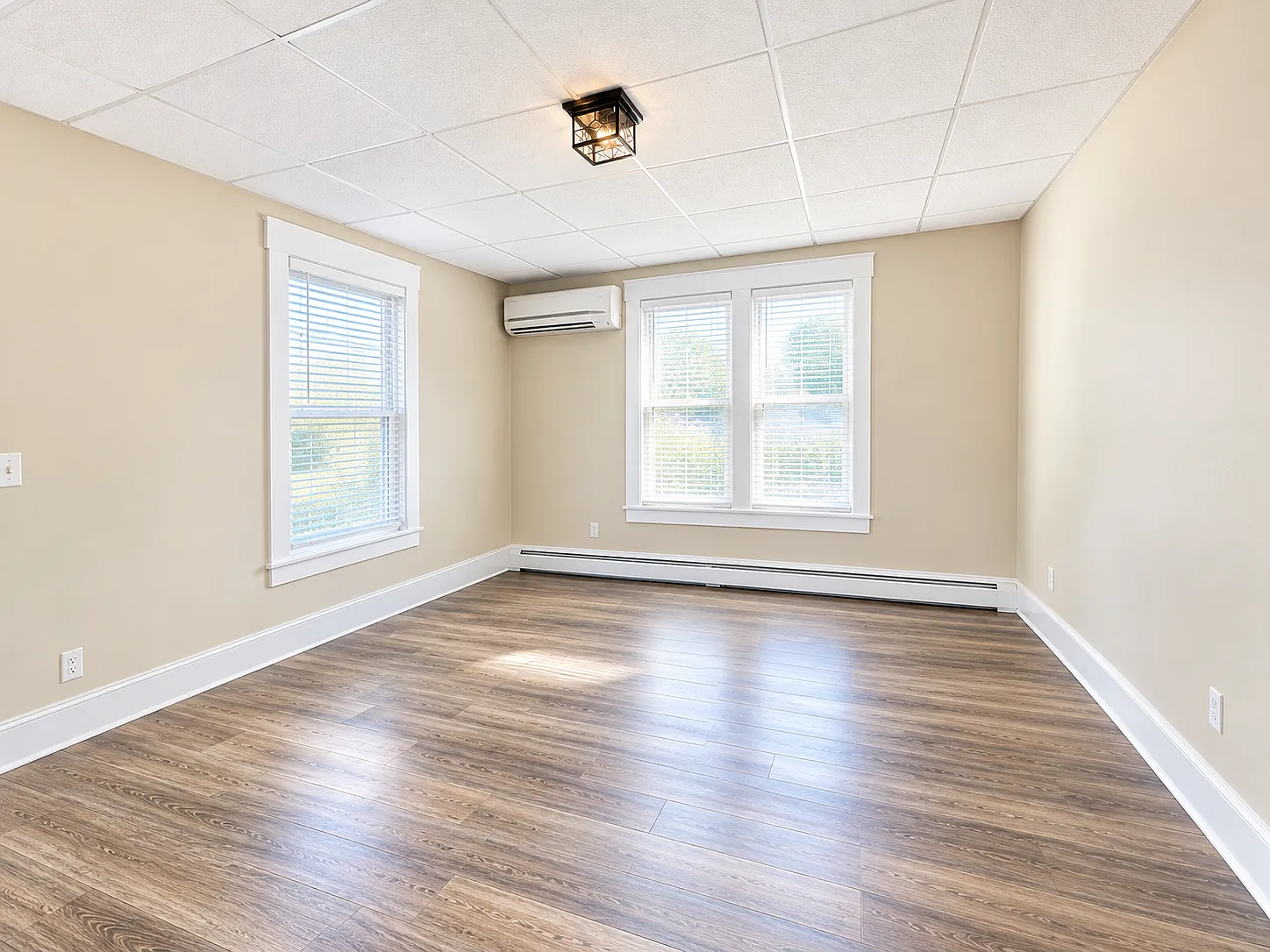 2 bed, 1400 sqft, $1,700 — Photo 3