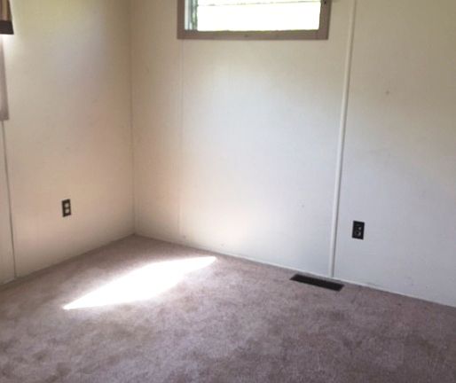 5th image of 1109 Sunset Dr