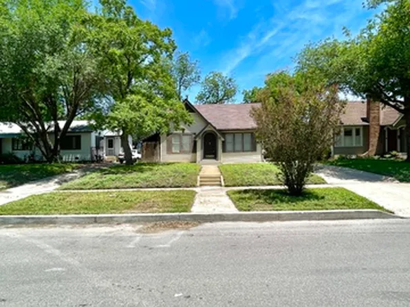 307 Furr Dr, San Antonio, TX 78201